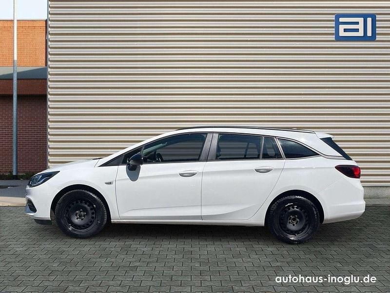 Gebraucht Opel Astra 122 PS (89 kW) 2022 Weiß Limousine