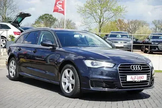 Gebraucht Audi A6 Comfort 190 PS (139 kW) 2015 Blau Kombi