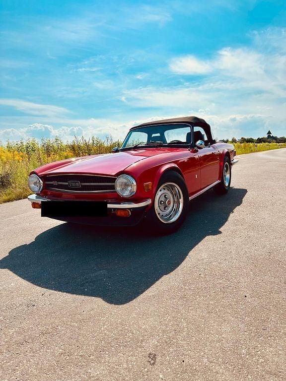 Gebraucht Triumph TR6 95 PS (69 kW) 1976 Rot Cabrio