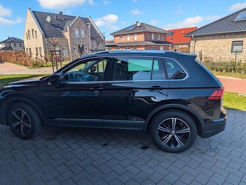 Gebraucht VW Tiguan Join 150 PS (110 kW) 2018 Schwarz SUV