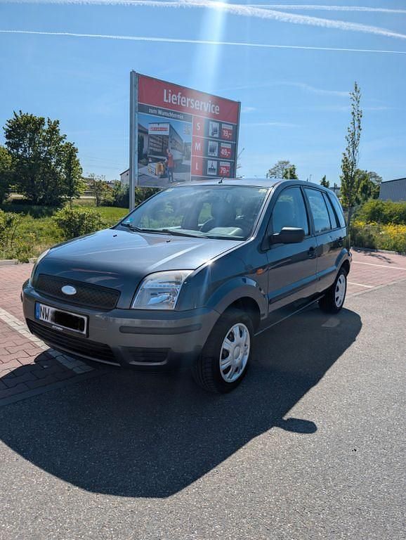 Second-hand Ford Fusion 80 CP (58 kW) 2003 Gri Hatchback