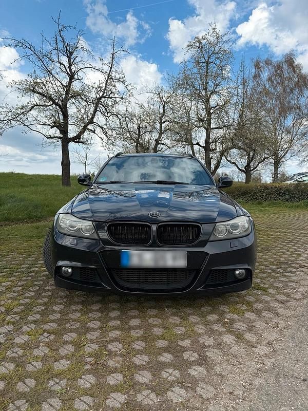 Gebraucht BMW 335 286 PS (210 kW) 2011 Schwarz Kombi