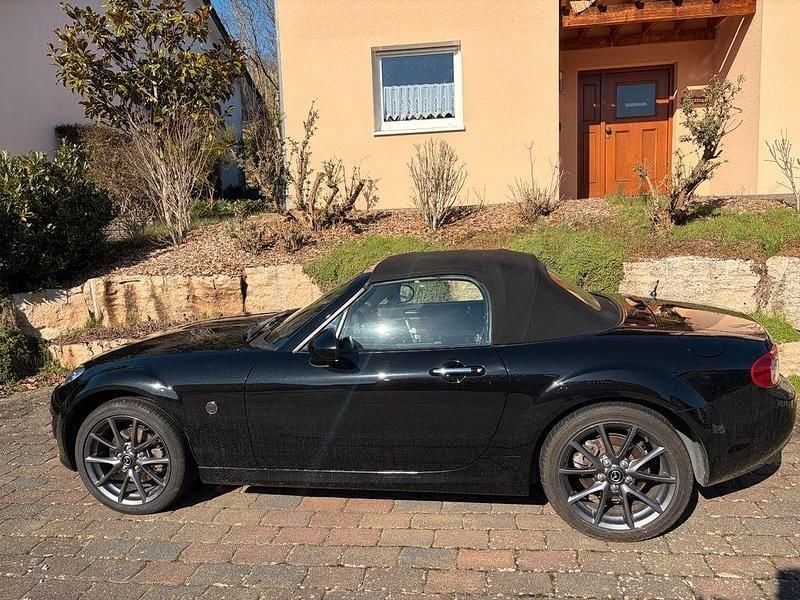 Gebraucht Mazda MX5 126 PS (92 kW) 2012 Schwarz Cabrio