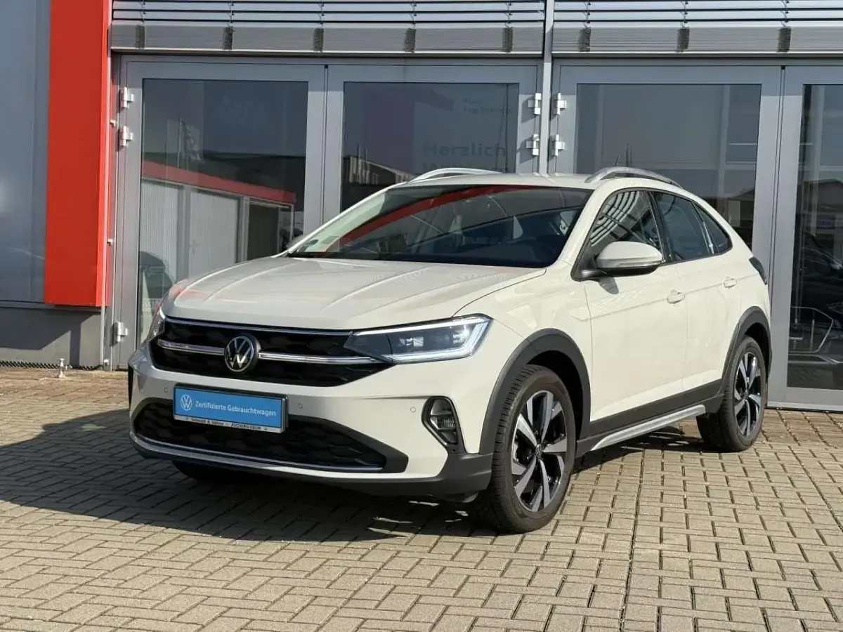 Gebraucht VW Taigo Style 110 PS (80 kW) 2023 Grau SUV
