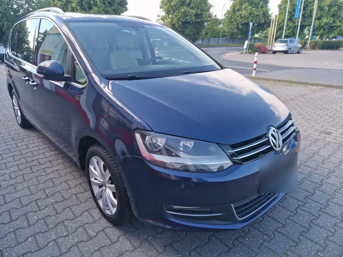Gebraucht VW Sharan 170 PS (125 kW) 2012 Blau Van / Kleinbus