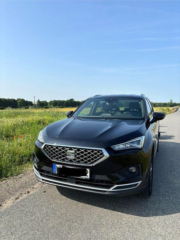 Schwarz Gebraucht 2020 Seat Tarraco 4Drive SUV | 23.900 € (Superpreis) - Bild 1/4