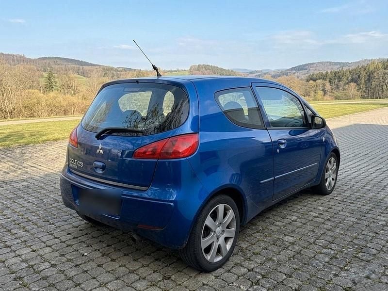 Gebraucht Mitsubishi Colt 75 PS (55 kW) 2008 Blau Kleinwagen