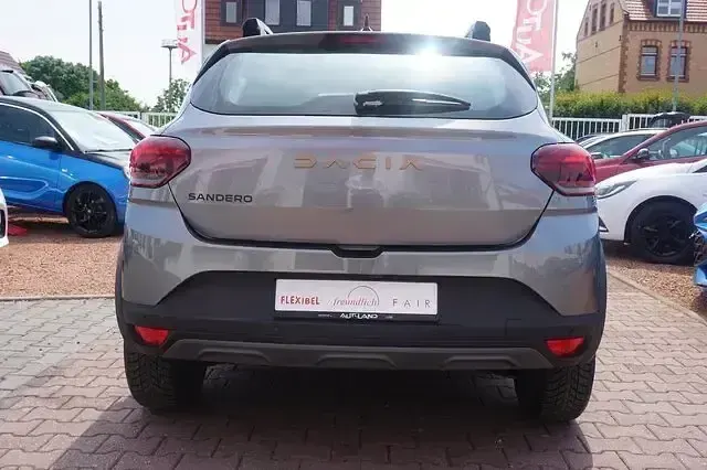Gebraucht Dacia Sandero Extreme 91 PS (66 kW) 2024 Grau SUV