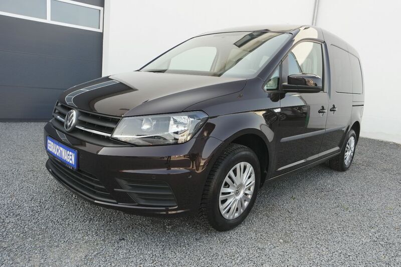 Schwarz Gebraucht 2020 VW Caddy Trendline Van / Kleinbus | 20.900 € (Fairer Preis) - Bild 1/4