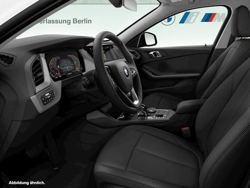 Gebraucht BMW 118 136 PS (100 kW) 2023 Weiß Kleinwagen