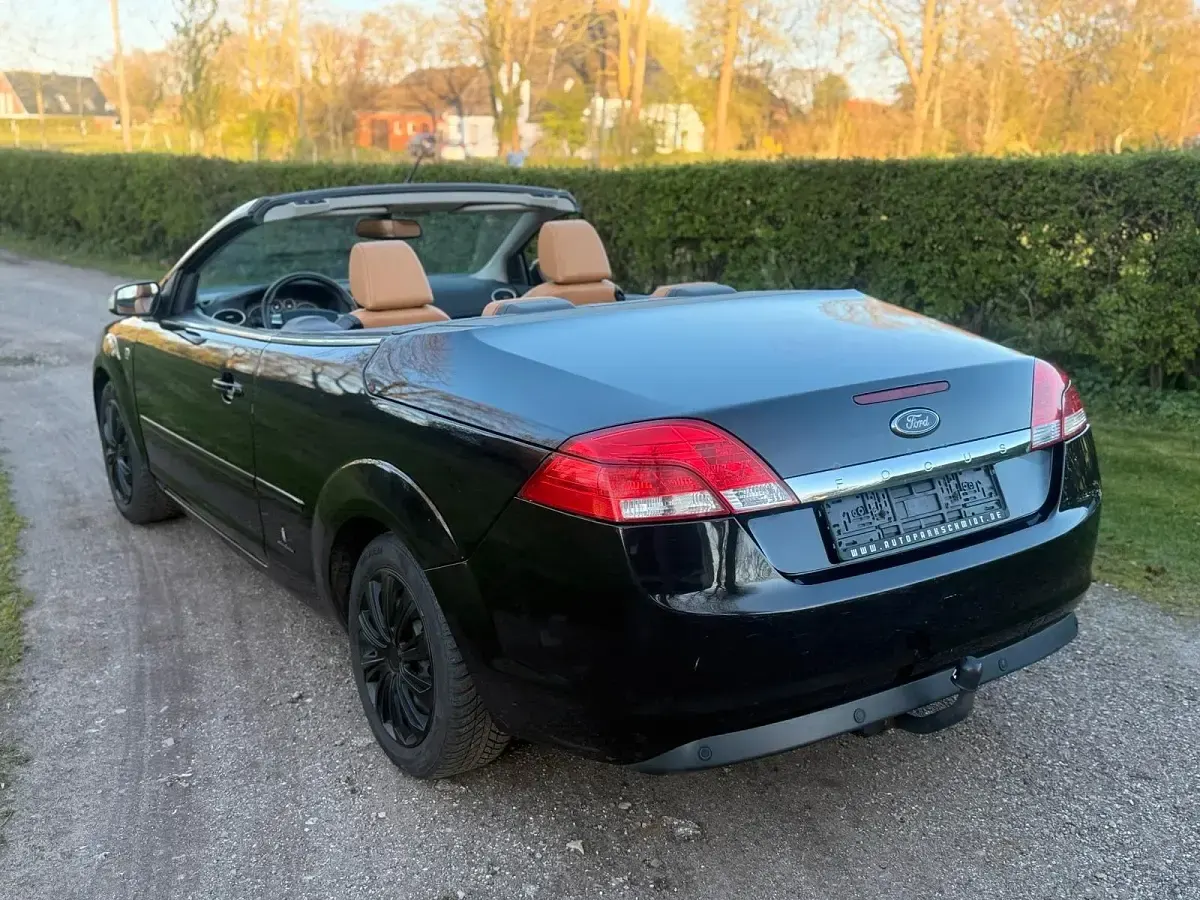 Gebraucht Ford Focus Cabriolet 145 PS (106 kW) 2007 Schwarz Cabrio