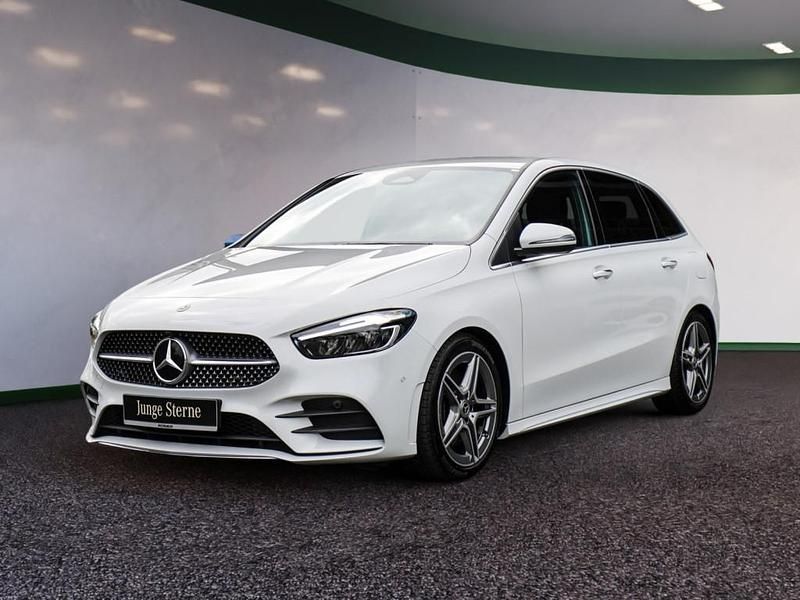 Weiß Gebraucht 2023 Mercedes B220 Premium Van / Kleinbus | 36.461 € (Guter Preis) - Bild 1/4