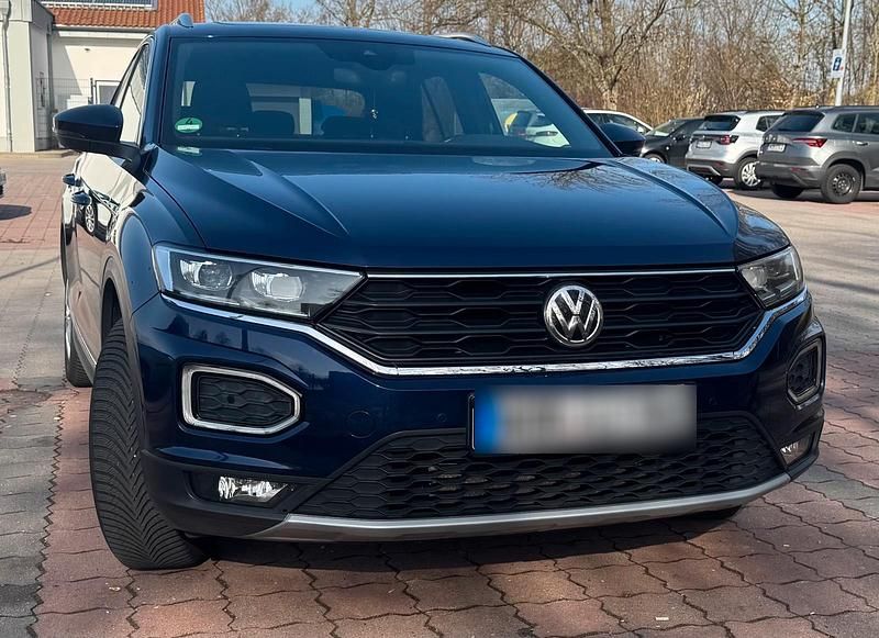 Gebraucht VW T-Roc 150 PS (110 kW) 2019 Blau SUV