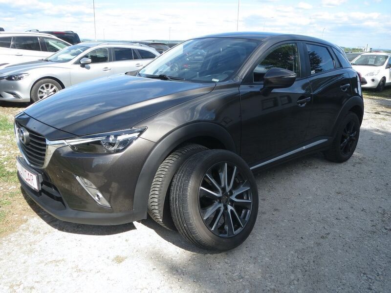 Grau Gebraucht 2016 Mazda CX-3 Sports-Line SUV | 12.990 € (Fairer Preis) - Bild 1/4