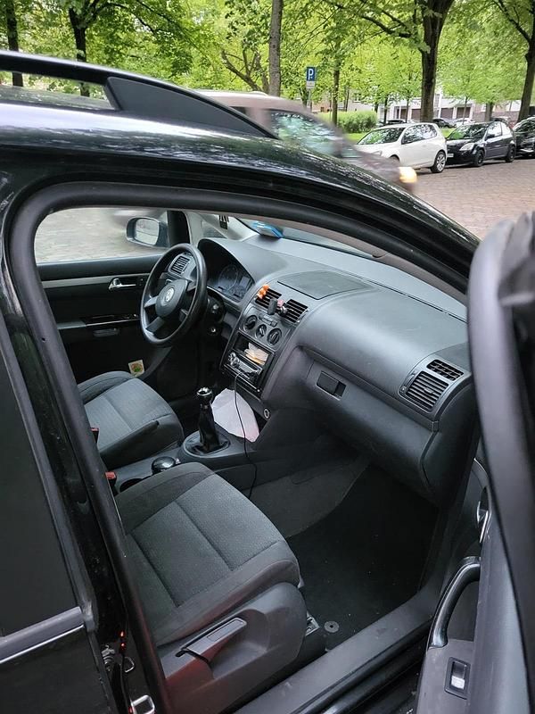 Gebraucht VW Touran 2006 Schwarz Van / Kleinbus