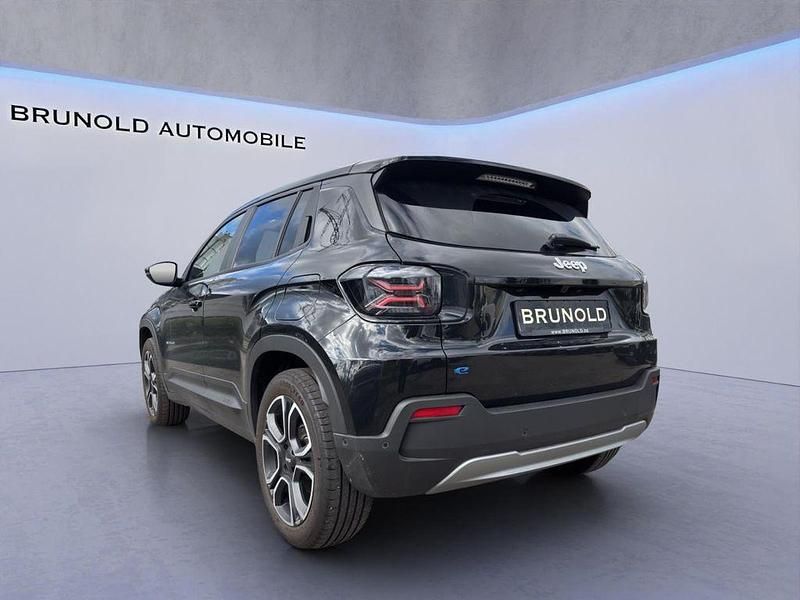 Gebraucht Jeep Avenger EV Summit 114 kW (156 PS) 2023 Schwarz SUV