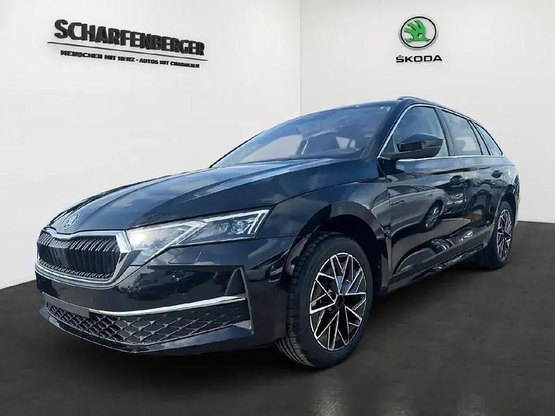 Schwarzmagic perleffekt Gebraucht 2024 Skoda Octavia Selection Kombi | 29.998 € (Fairer Preis) - Bild 1/4