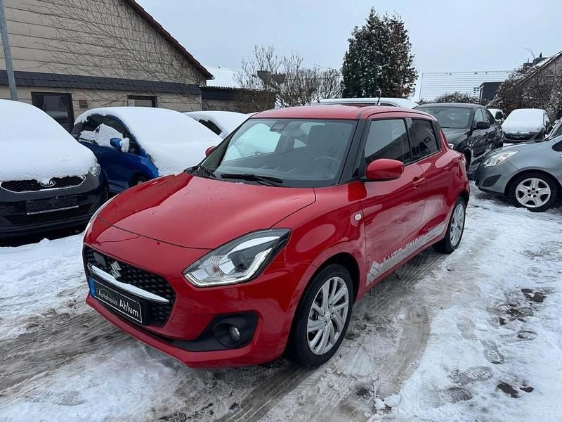 Gebraucht Suzuki Swift Comfort+ 83 PS (61 kW) 2021 Rot Kleinwagen