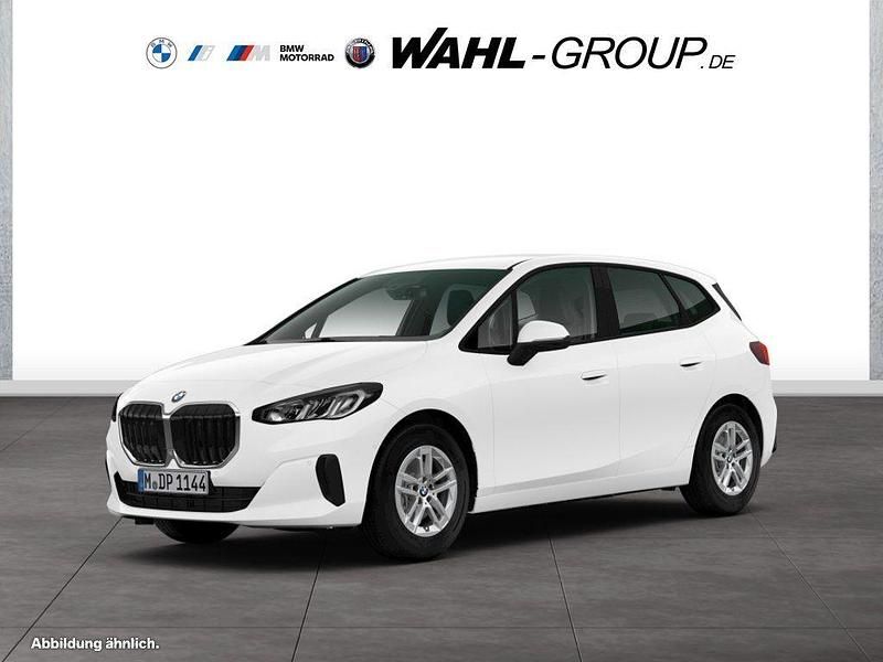 Gebraucht BMW 218 Active Tourer Performance 136 PS (100 kW) 2023 Weiß Van / Kleinbus
