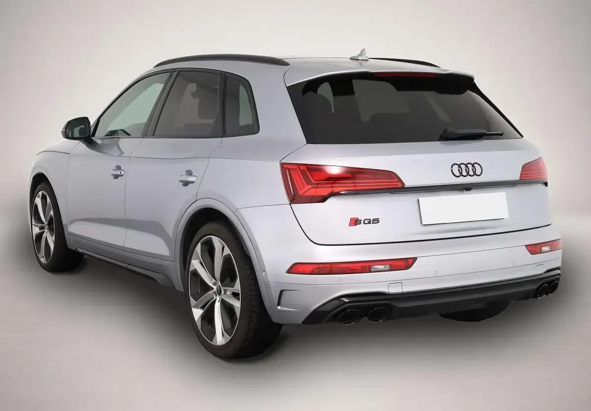 Gebraucht Audi SQ5 Ambiente 341 PS (250 kW) 2023 Manufacturer SUV