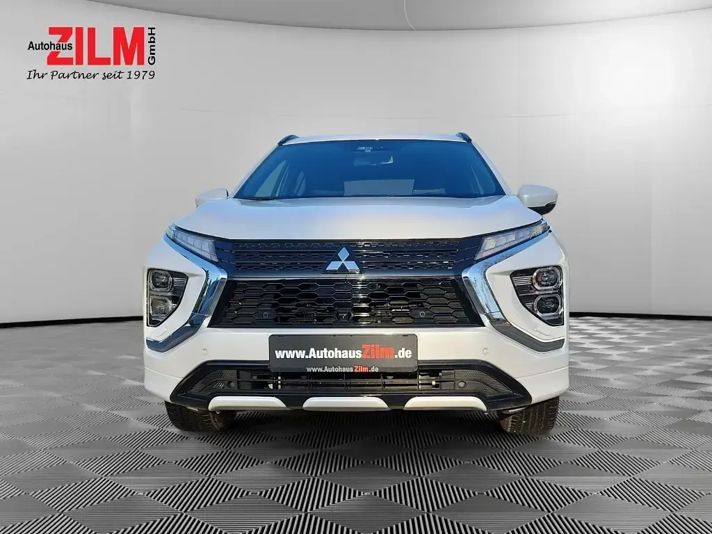 Gebraucht Mitsubishi Eclipse Cross Select 188 PS (138 kW) 2024 Weiß SUV