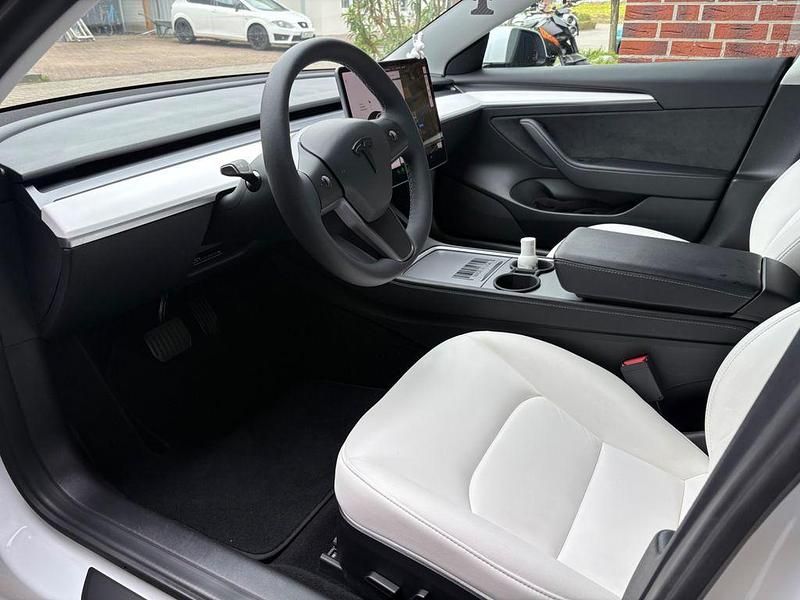 Gebraucht Tesla Model 3 377 kW (513 PS) 2021 Weiß Limousine