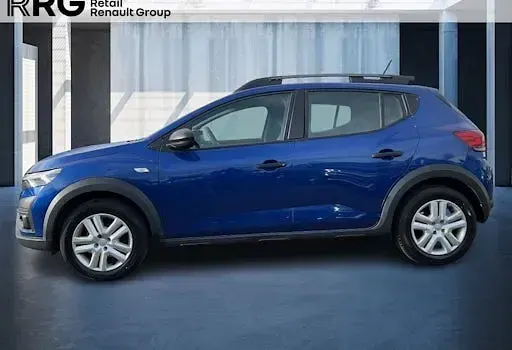Gebraucht Dacia Sandero Essentiel 122 PS (89 kW) 2024 Blau Limousine