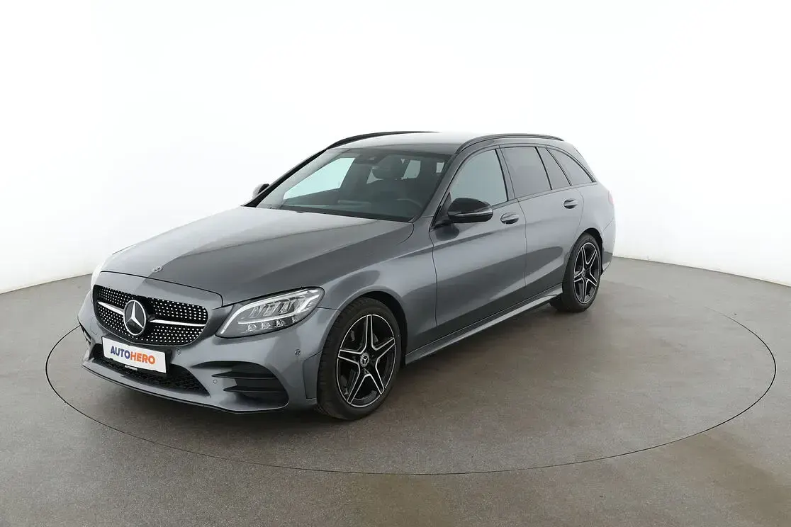 Gebraucht Mercedes C200 AMG line 197 PS (144 kW) 2019 Kombi
