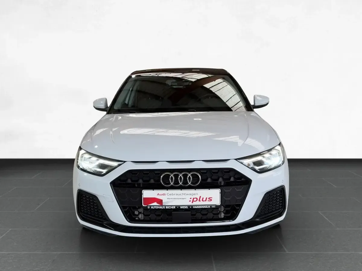Gebraucht Audi A1 Sportback Advanced Plus 116 PS (85 kW) 2025 Gletscherweiß metallic Kleinwagen