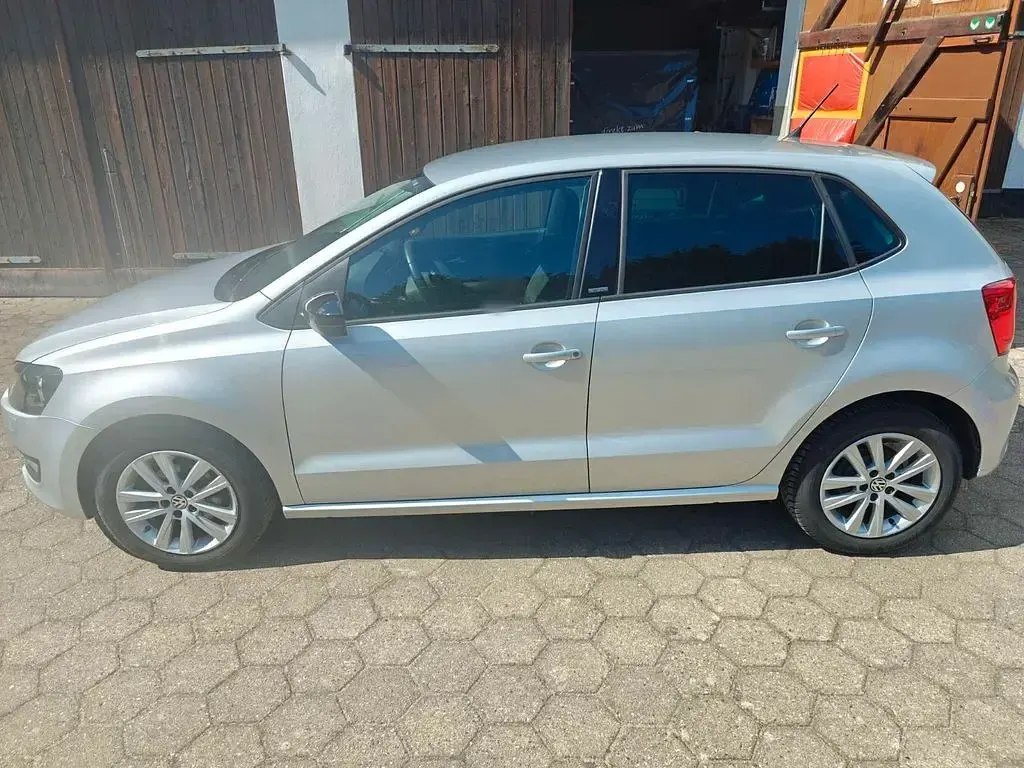 Gebraucht VW Polo Style 86 PS (63 kW) 2012 Silber Kleinwagen