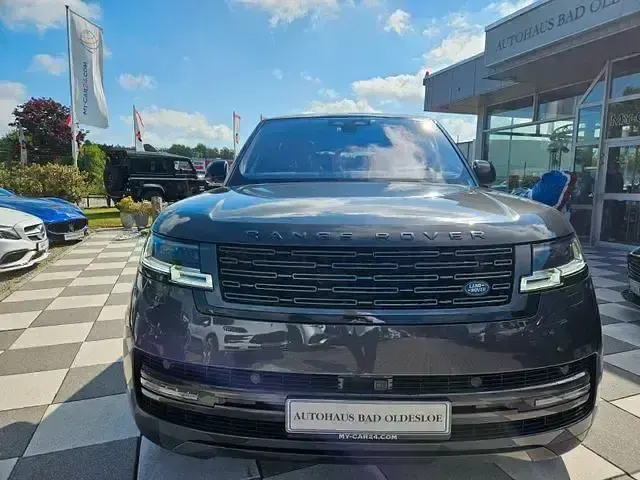 Gebraucht Land Rover Range Rover 530 PS (389 kW) 2023 Grau SUV