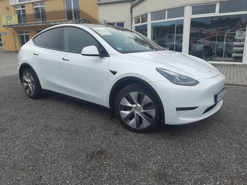 Gebraucht Tesla Model Y Long Range AWD 344 kW (469 PS) 2022 Weiß SUV