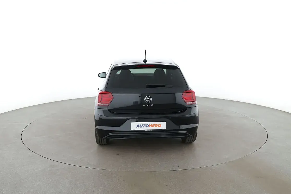 Gebraucht VW Polo Highline 95 PS (69 kW) 2021 Schwarz Kleinwagen