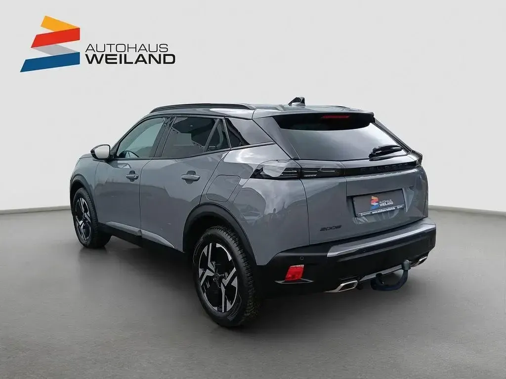 Gebraucht Peugeot 2008 Allure 131 PS (96 kW) 2024 Lackierung seleniumgrau/typ aussenverkleidung metalliclackierung SUV