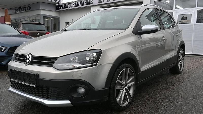 Beige Gebraucht 2011 VW Polo Cross Kleinwagen | 9.598 € (Fairer Preis) - Bild 1/4