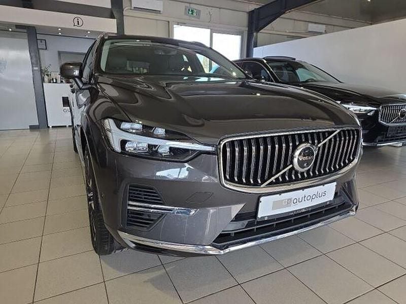 Gebraucht Volvo XC60 Plus 398 PS (292 kW) 2022 Grau SUV