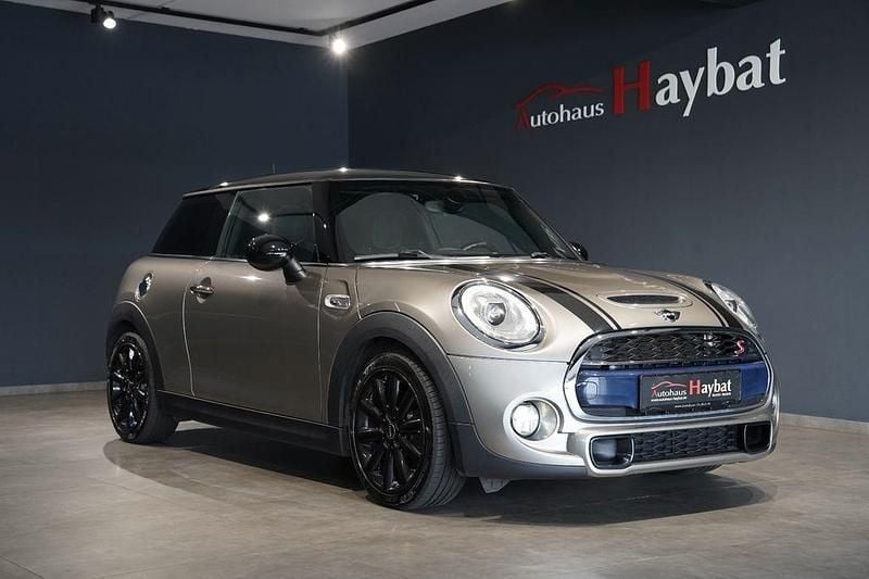 Silber Gebraucht 2017 Mini John Cooper Works Pepper Kleinwagen | 15.450 € (Superpreis) - Bild 1/4