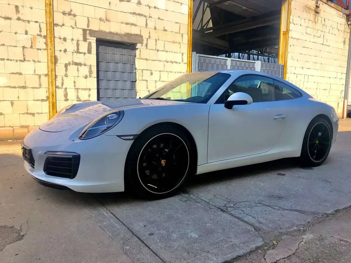 Gebraucht Porsche 911 Carrera 370 PS (272 kW) 2016 Weiß Coupé