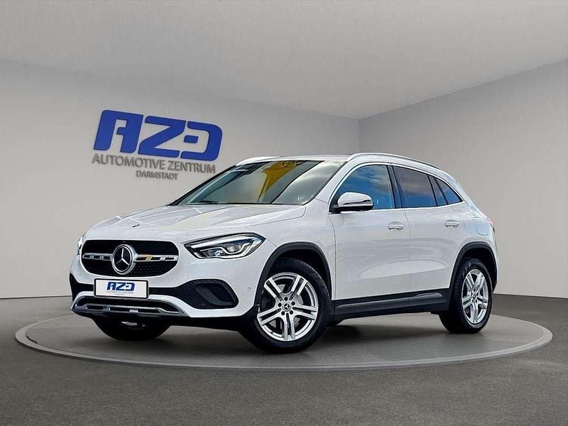 Weiß Gebraucht 2021 Mercedes GLA220 SUV | 39.400 € (Fairer Preis) - Bild 1/4