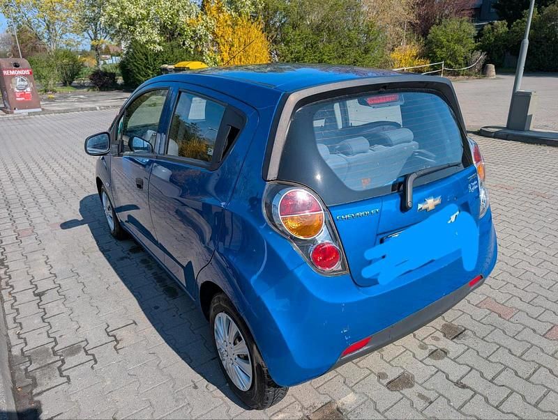 Gebraucht Chevrolet Spark 68 PS (50 kW) 2012 Blau Kleinwagen