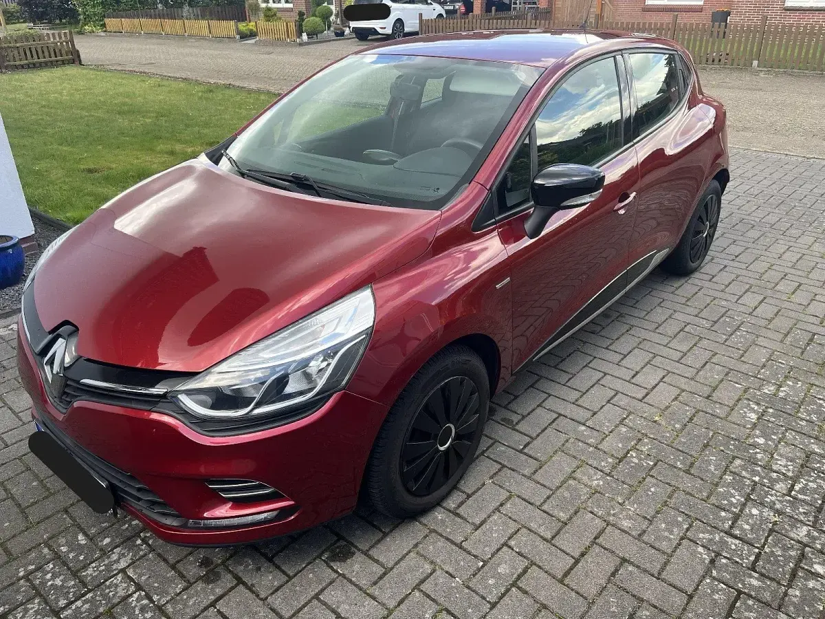 Gebraucht Renault Clio 90 PS (66 kW) 2018 Rot Kleinwagen