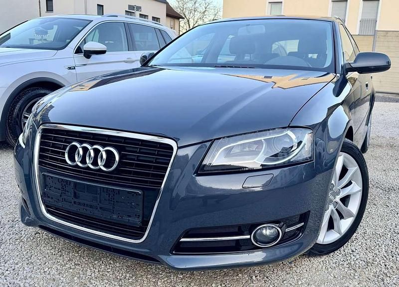 Gebraucht Audi A3 140 PS (102 kW) 2011 Grau Kleinwagen