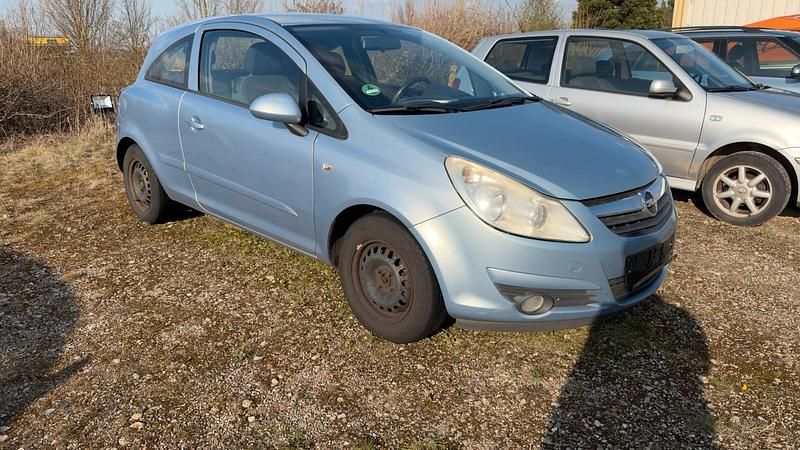 Second-hand Opel Corsa 80 CP (58 kW) 2007 Albastru Hatchback