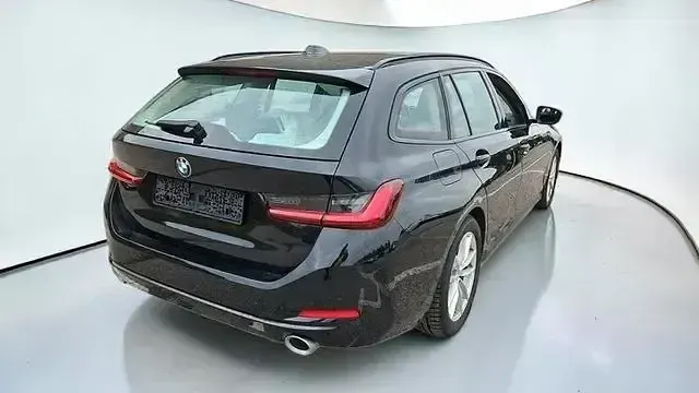 Gebraucht BMW 320 Shadowline 190 PS (139 kW) 2023 Schwarz Kombi