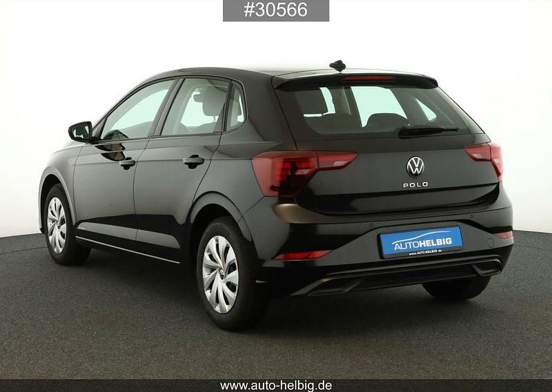 Gebraucht VW Polo Life 95 PS (69 kW) 2022 Schwarz Kleinwagen