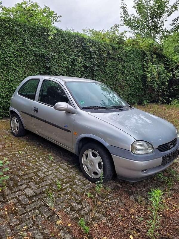 Gebraucht 1998 Opel Corsa Limousine | 500 € (Guter Preis) - Bild 1/4
