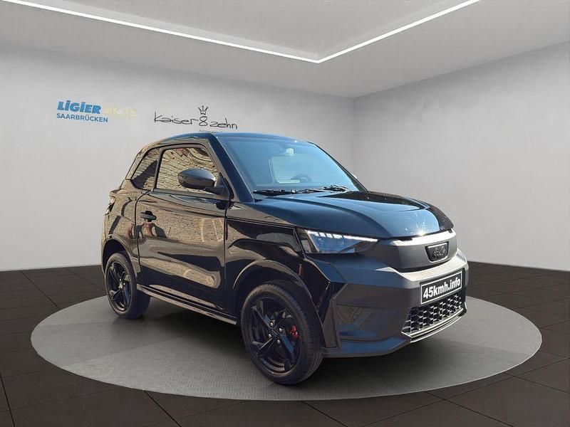 Neu Ligier JS50 2025 Schwarz Kleinwagen