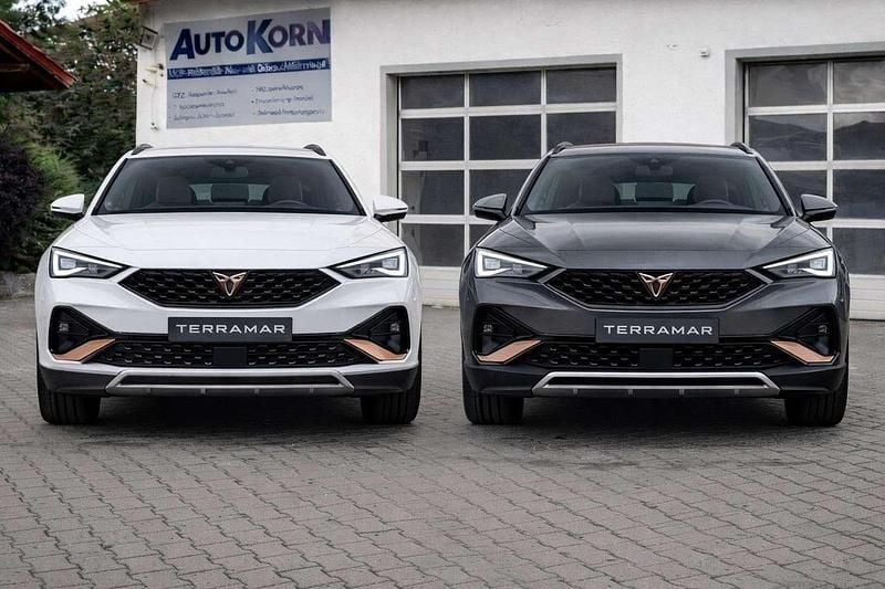 Neu Cupra Terramar 204 PS (150 kW) 2026 Nacht schwarz metallic SUV