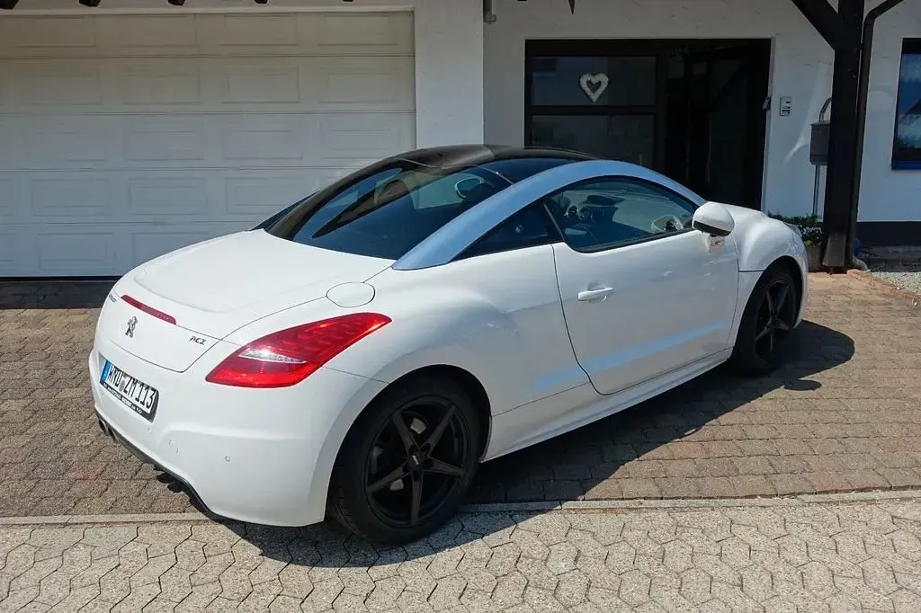 Gebraucht Peugeot RCZ 156 PS (114 kW) 2014 Weiß Coupé