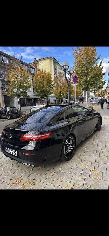 Second-hand Mercedes E300 AMG line 245 CP (180 kW) 2019 Coupe